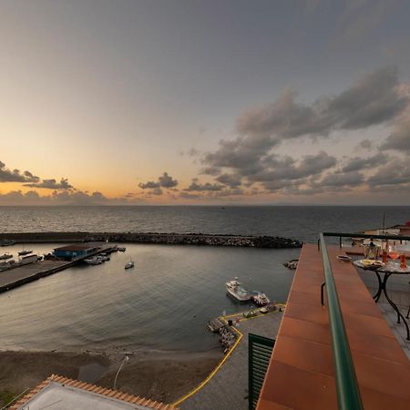 Relais Del Mare Con Terrazza Fronte Mare Free Parking Apartamento Massa Lubrense Exterior foto
