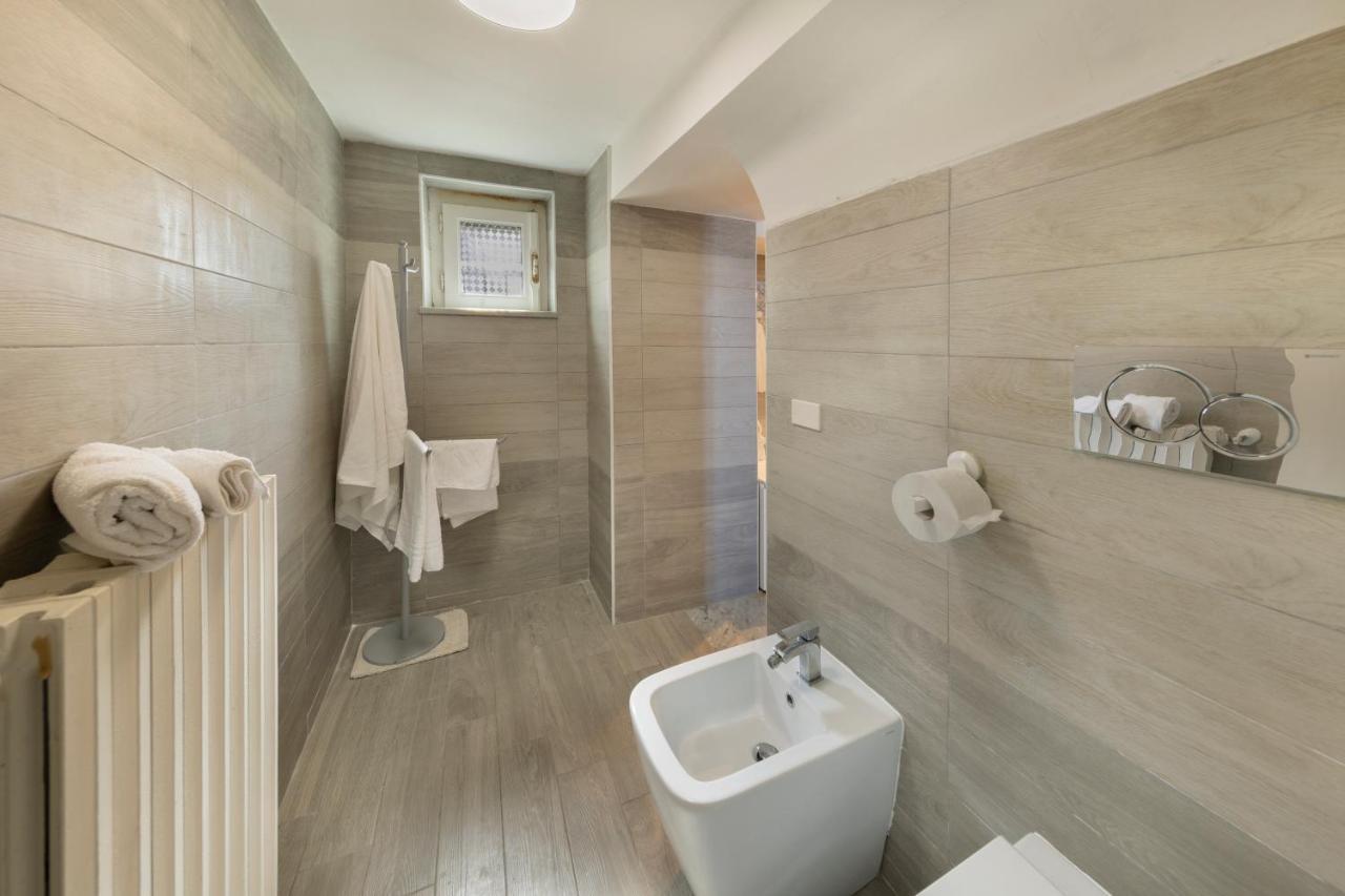 Relais Del Mare Con Terrazza Fronte Mare Free Parking Apartamento Massa Lubrense Exterior foto